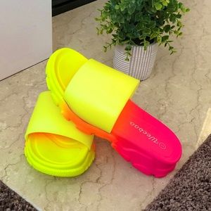 NEW!!! Trendy Colorblock Neon Chunky Slide Sandals